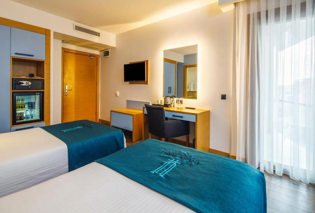 Urban Hotel Bomonti Istanbul 4*,