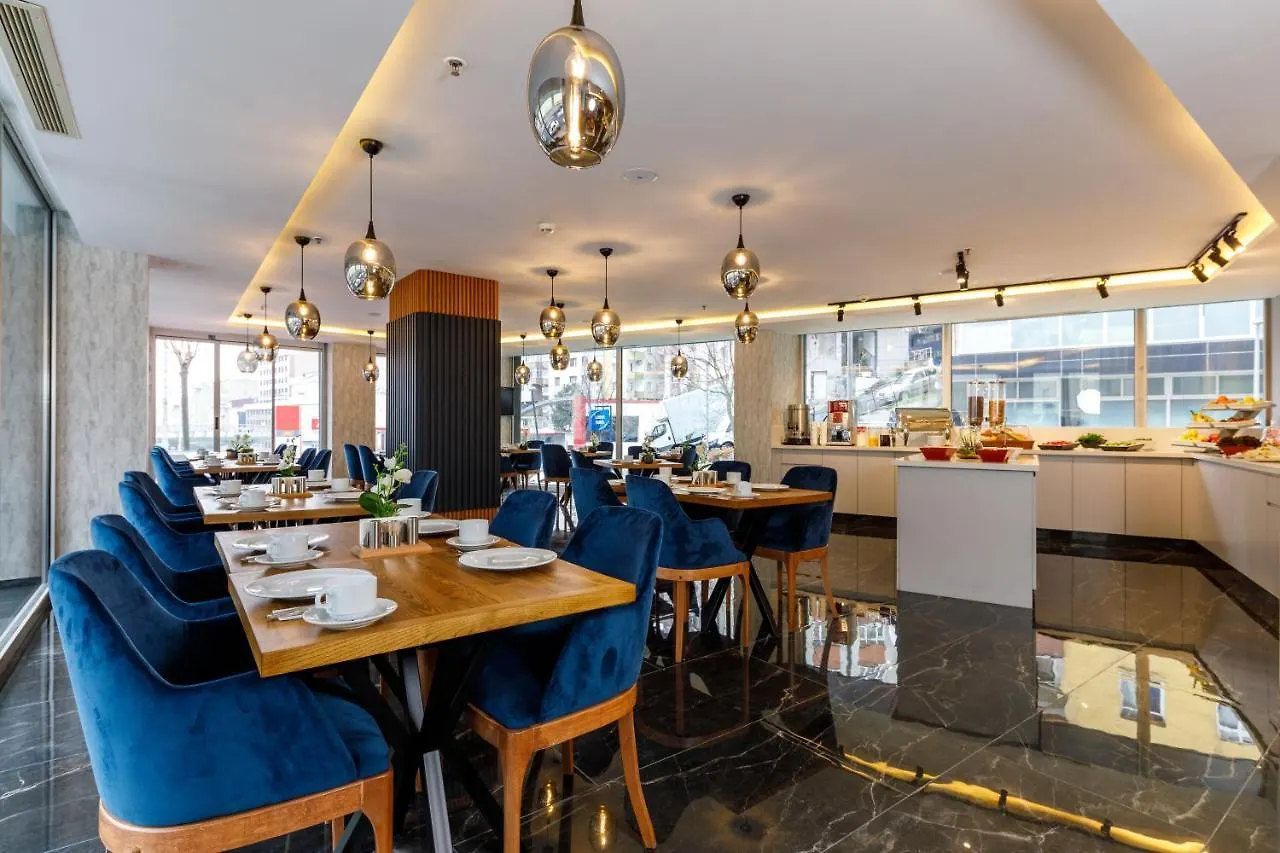 Urban Hotel Bomonti İstanbul 4*,